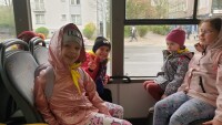 Dzieci w trolejbusie